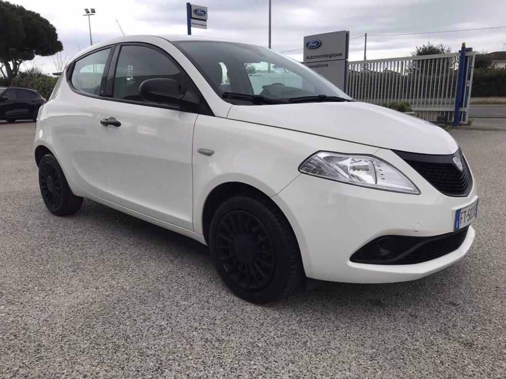 LANCIA Ypsilon 1.2 69 CV 5 porte GPL Ecochic Elefantino Blu