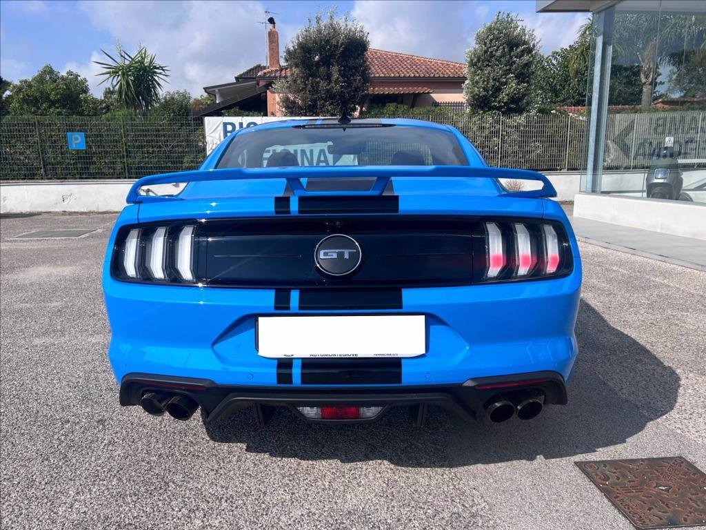 FORD Mustang Fastback 5.0 V8 GT 446cv auto